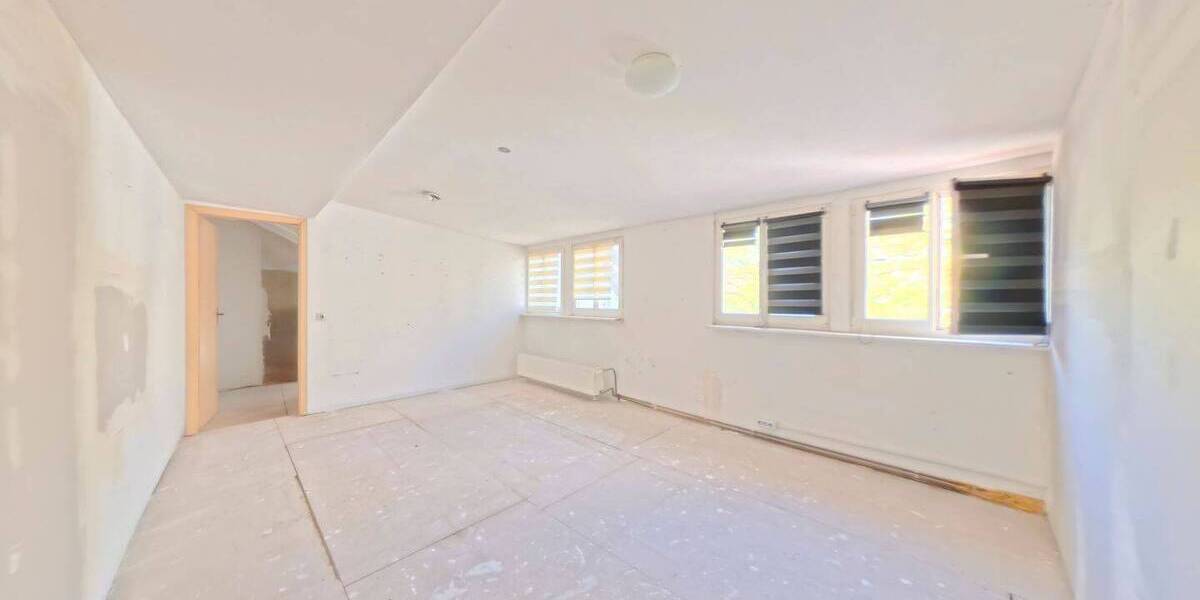 Einfamilienhaus Zeitz - 1 Zimmer, 120 m&sup2;, 120.000&euro; | Angebot:26868754