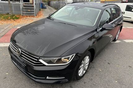 VW Passat Variant