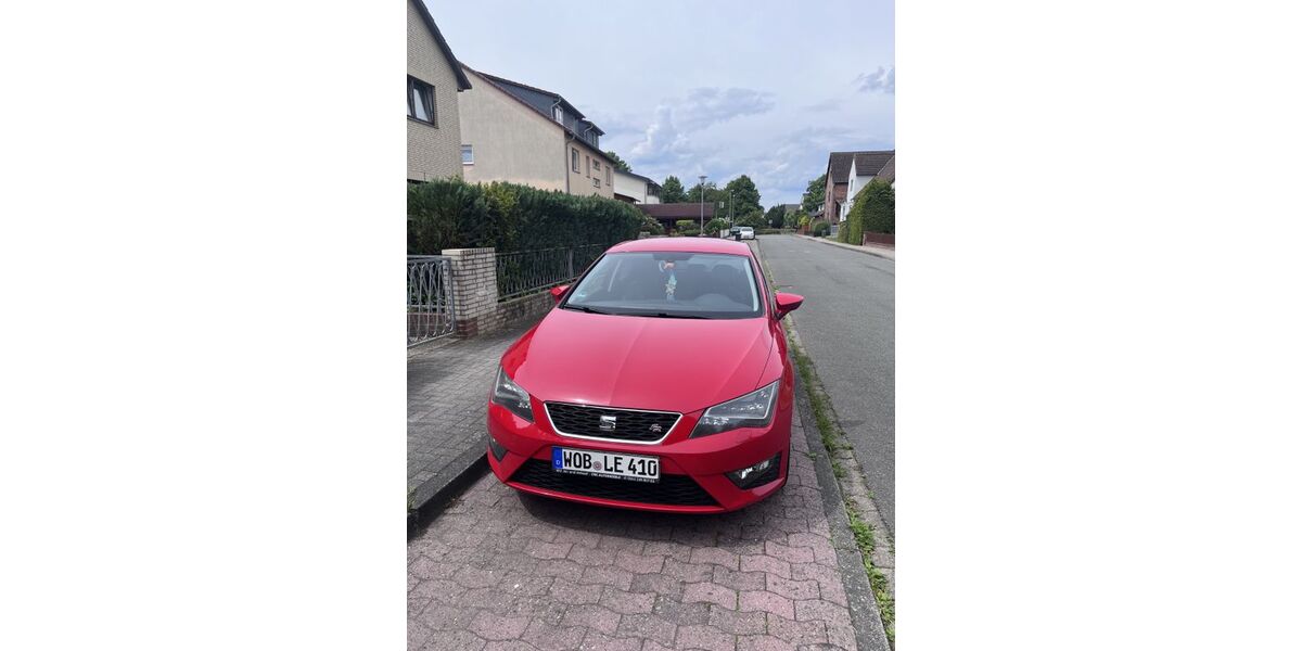 Seat Leon 108.000 km 8.200 &euro; Wolfsburg 38446