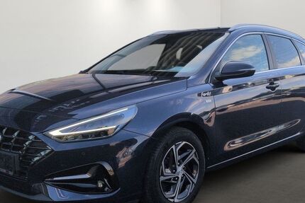 Hyundai i30 52.300 km 18.480 &euro; Dillenburg 35684
