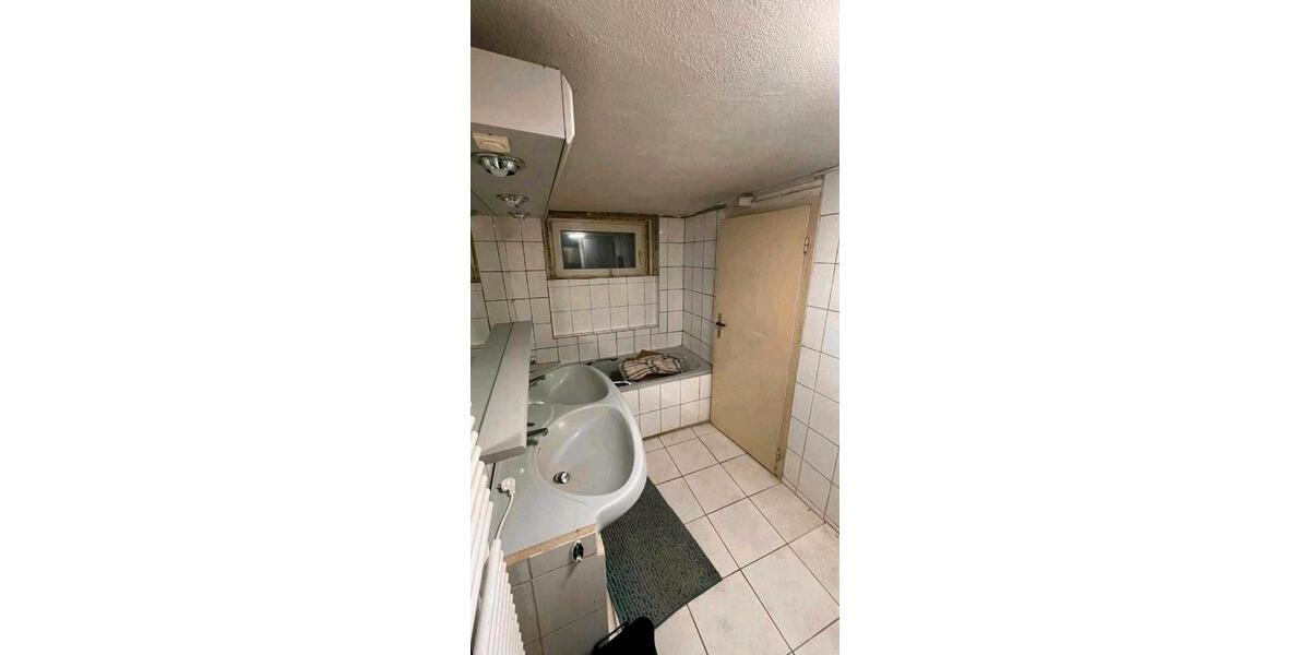 Einfamilienhaus Bad Langensalza - 4 Zimmer, 90 m&sup2;, 85.000&euro; | Angebot:26319696