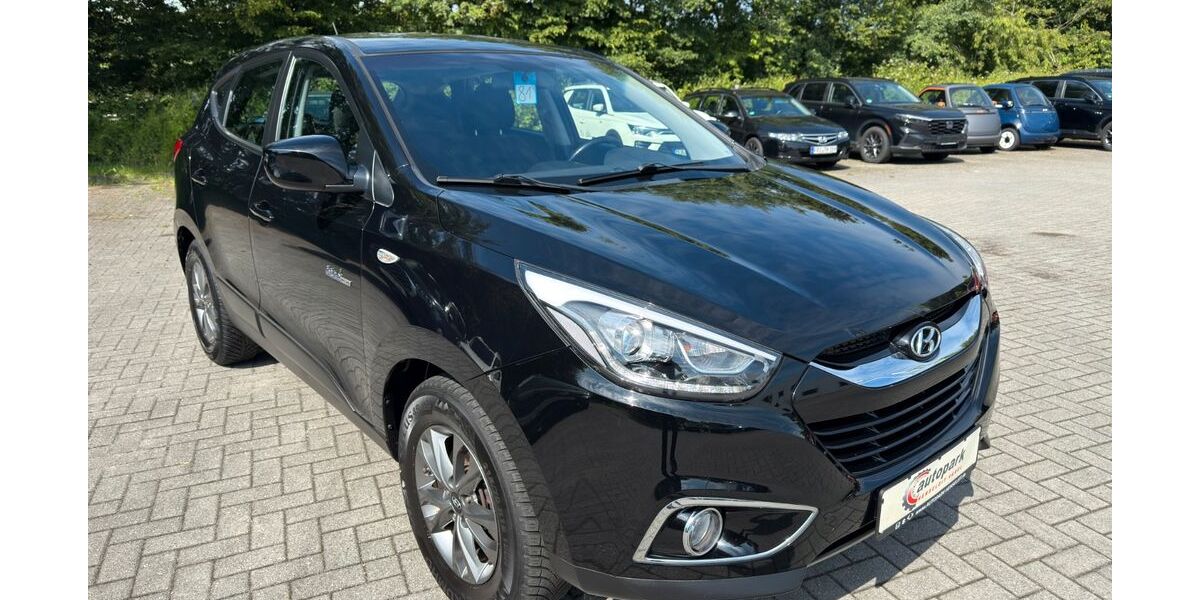 Hyundai ix35 132.000 km 9.900 &euro; Varel 26316
