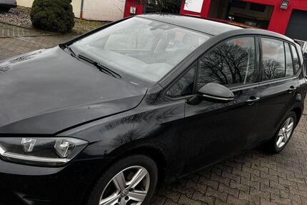 VW Golf Sportsvan 160.500 km 7.990 &euro; Bernau bei Berlin 16321