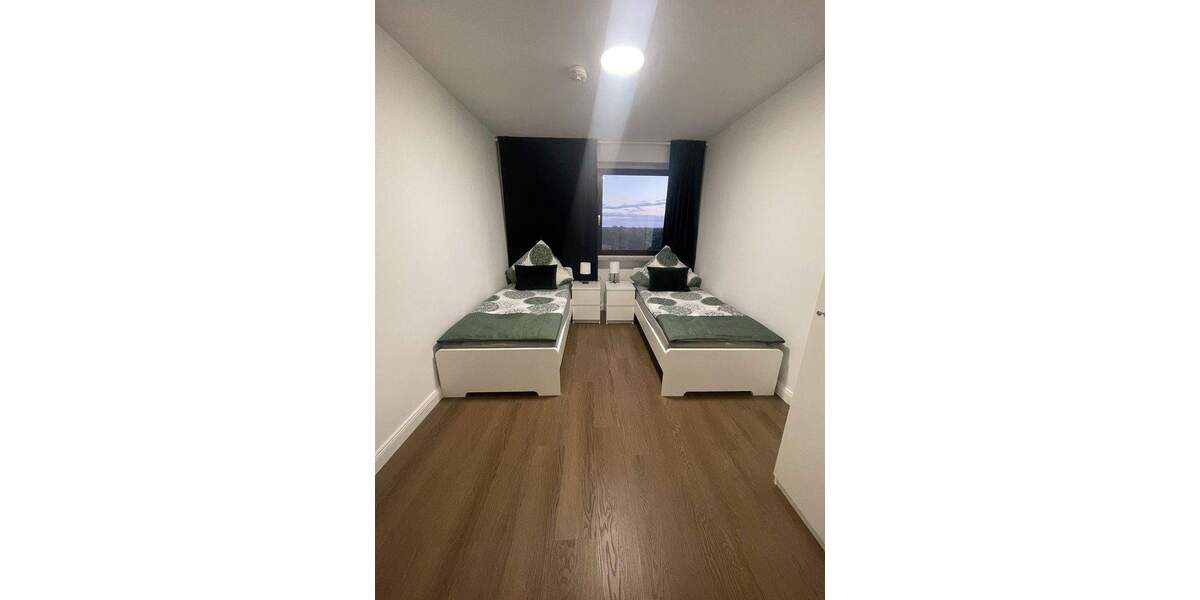 Etagenwohnung Hamburg Rahlstedt - 5 Zimmer, 118 m&sup2;, 3.990&euro; | Angebot:25657547