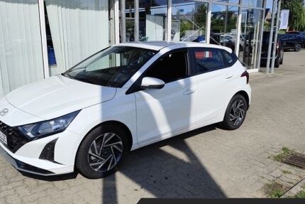 Hyundai i20 23.500 km 15.990 &euro; Grevesmühlen 23936