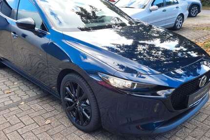 Mazda 3 21.229 km 22.555 &euro; Hollenstedt 21279