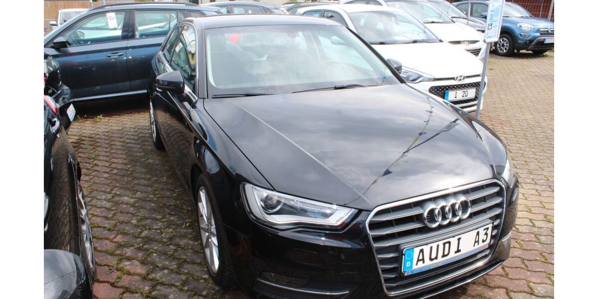 Audi A3 93.072 km 10.400 &euro; Burglauer 97724