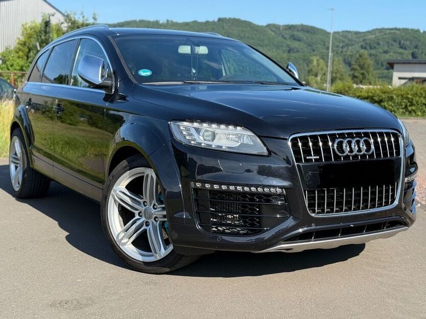 Q7