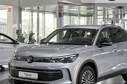 VW Tiguan 5.999 km 43.999 &euro; Bremerhaven 27576