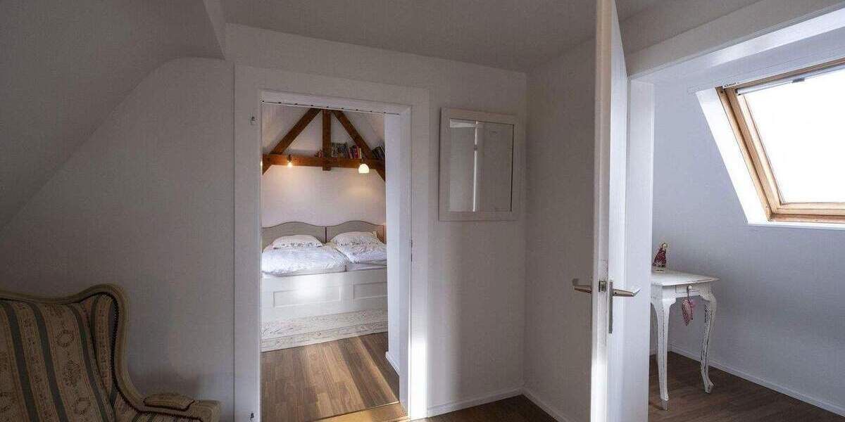 Einfamilienhaus Maikammer - 5 Zimmer, 130 m&sup2;, 1.600&euro; | Angebot:25724290