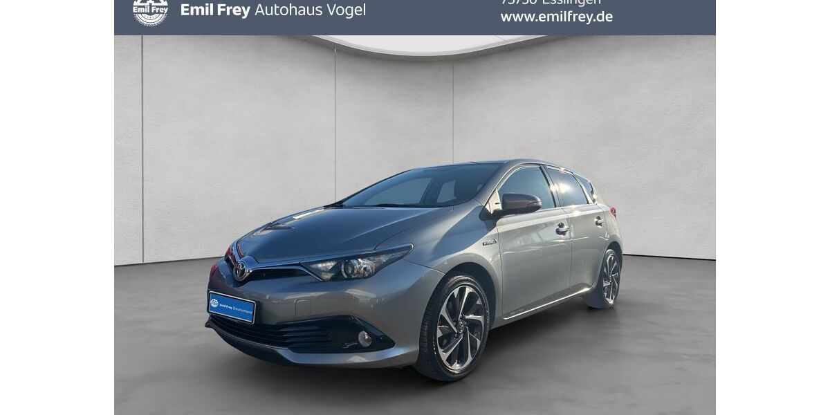 Toyota Auris 74.727 km 15.480 &euro; Esslingen 73730