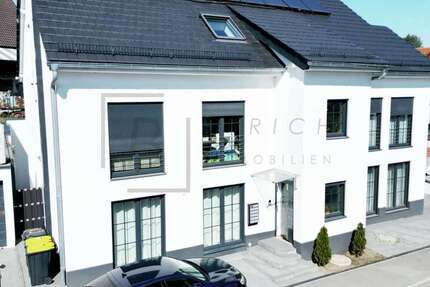 Haus zum Kaufen in Krumbach 1.200.000 € 364 m² 18 zimmer