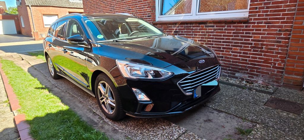 Ford Focus 89.981 km 13.300 &euro; Nordhorn 48527