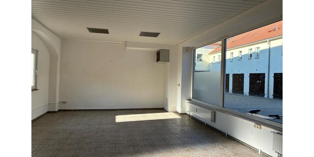 Gewerbeobjekt Pirna - 1.071&euro; | Angebot:25052662