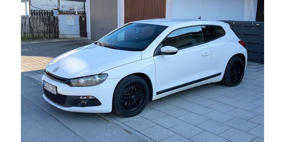 VW Scirocco 245.000 km 2.950 &euro; München 81829