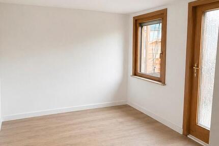 Haus Ilmenau - 4 Zimmer, 78 m&sup2;, 1.300&euro; | Angebot:26396411