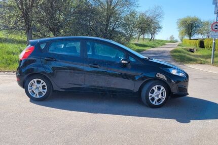 Ford Fiesta 144.500 km 4.650 &euro; Deilingen 78586