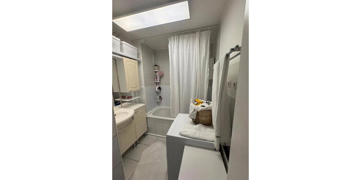 Erdgeschoßwohnung Bergisch Gladbach - 2 Zimmer, 66 m&sup2;, 220.000&euro; | Angebot:24652816