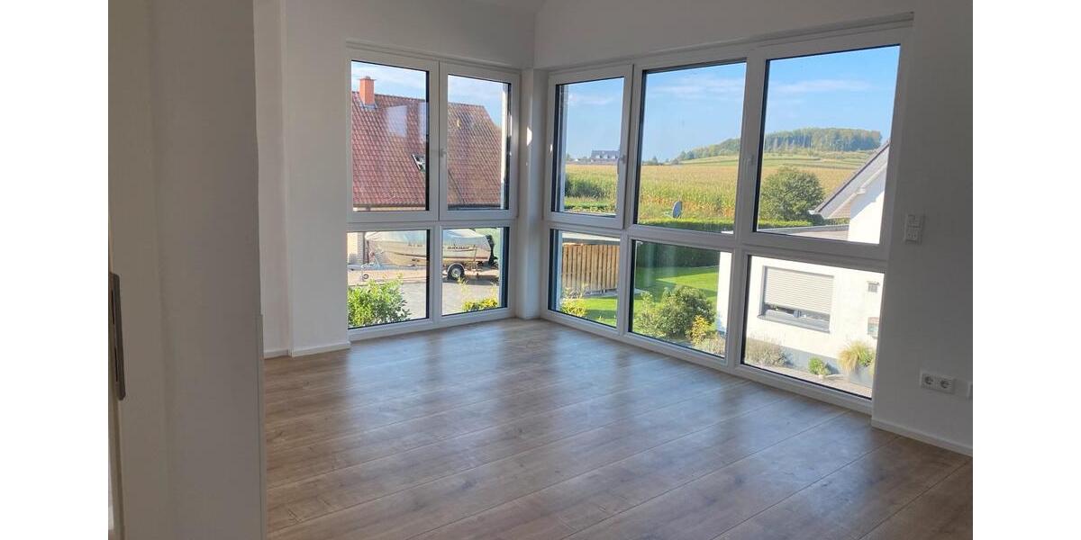 Einfamilienhaus Lemgo - 6 Zimmer, 155 m&sup2;, 1.655&euro; | Angebot:26322813