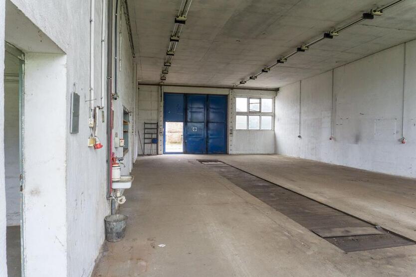 256 m² Lagerhalle Lager Gewerbe Halle Grube Selfstorage Werkstatt Grubenhalle