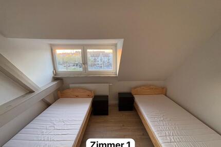 Schöne renovierte *2 Zimmer*Wohnung in Neckerstadt-West