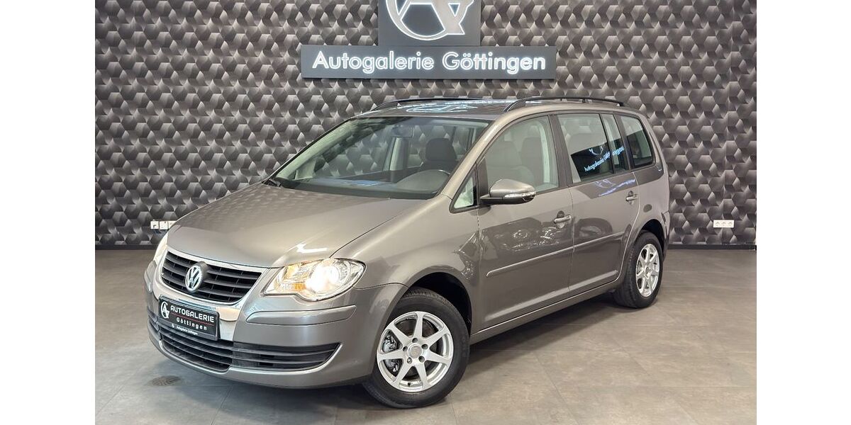 VW Touran 160.673 km 5.950 &euro; Göttingen 37081