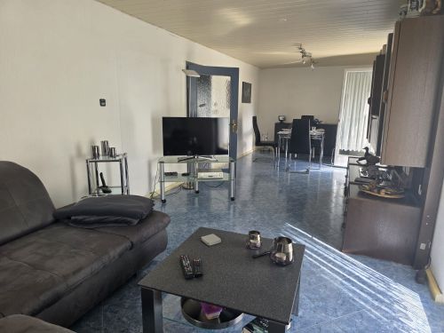 Doppelhaushälfte mit Garten in ruhiger Lage von 97437 Haßfurt, 22 min. bis Schweinfurt, 30 min. bis Bamberg (ID 10526) - Doppelhaushälfte Haßfurt Haßfurt | Angebot:21318901