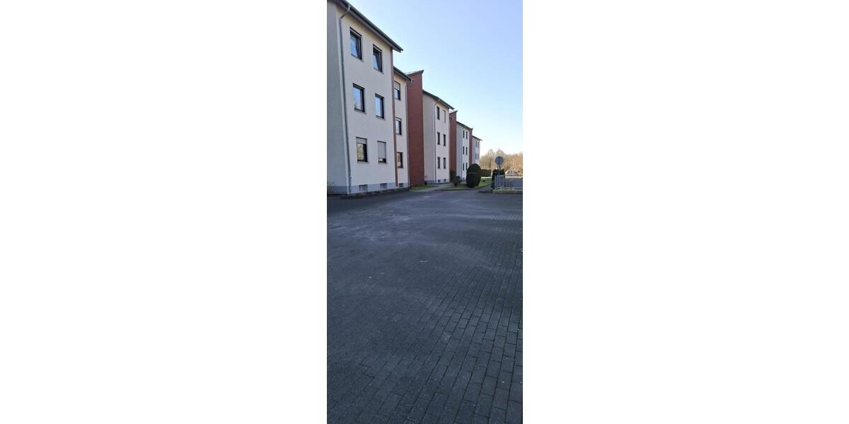 Etagenwohnung Paderborn Neuenbeken - 4 Zimmer, 84 m&sup2;, 360.000&euro; | Angebot:26602556