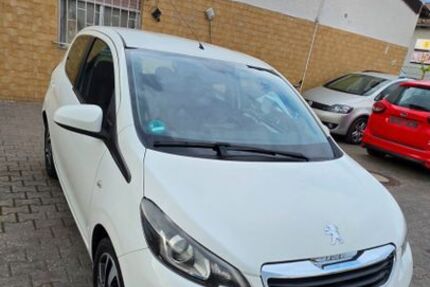 Peugeot 108 125.472 km 4.999 &euro; Ingelheim 55218