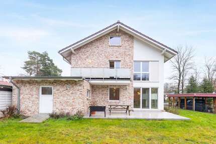 Haus Eggersdorf Eggersdorf - 7 Zimmer, 229 m&sup2;, 850.000&euro; | Angebot:25431344