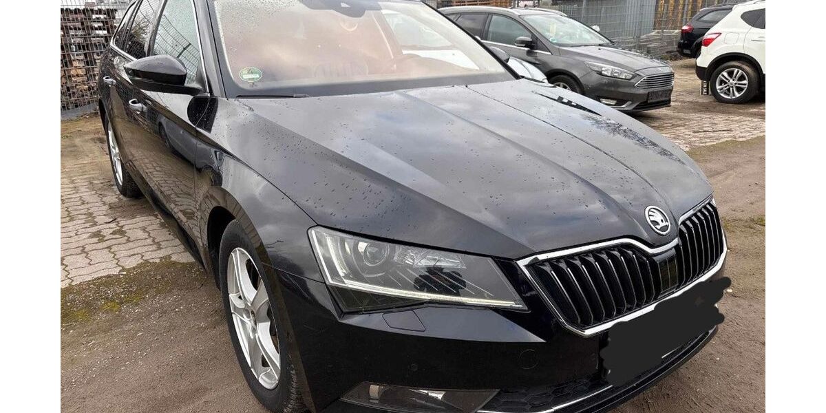 Skoda Superb 247.000 km 12.800 &euro; Haunsheim 89437