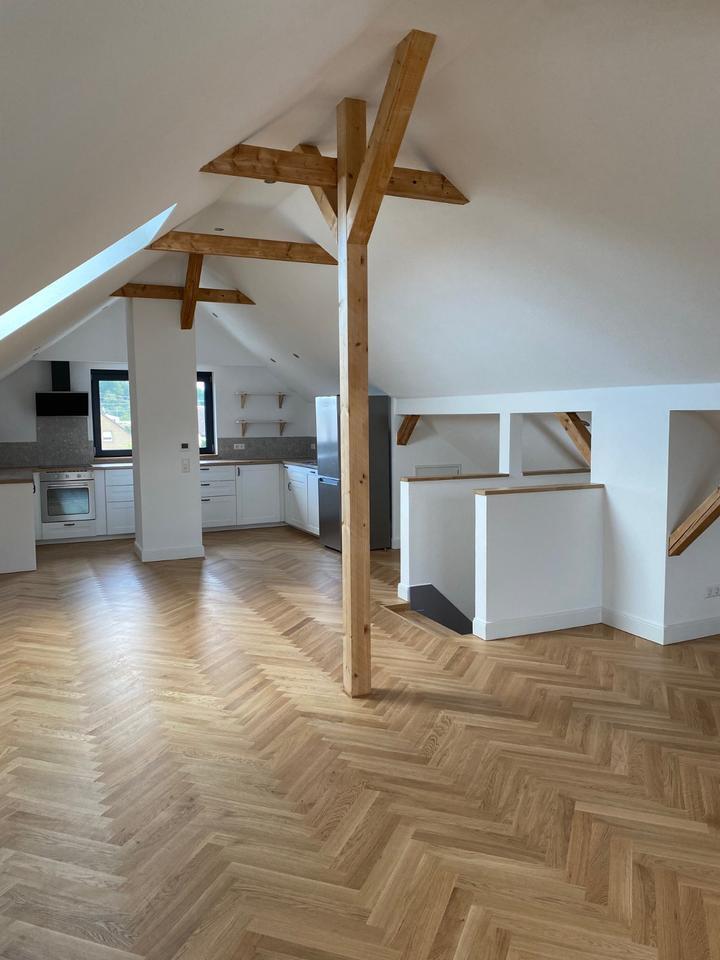 Haus im Haus, großzügige 5 Zi. Wohnung mit 40 qm Dachterrasse