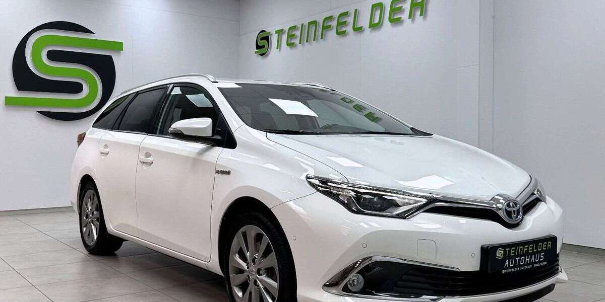 Toyota Auris 112.004 km 13.990 &euro; Steinfeld 49439