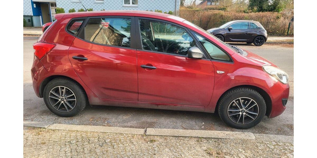 Hyundai ix20 72.130 km 5.700 &euro; Berlin 12209