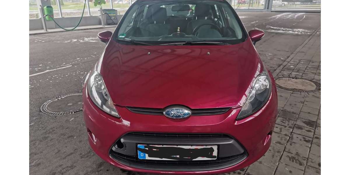 Ford Fiesta 142.260 km 2.900 &euro; Füssen 87629