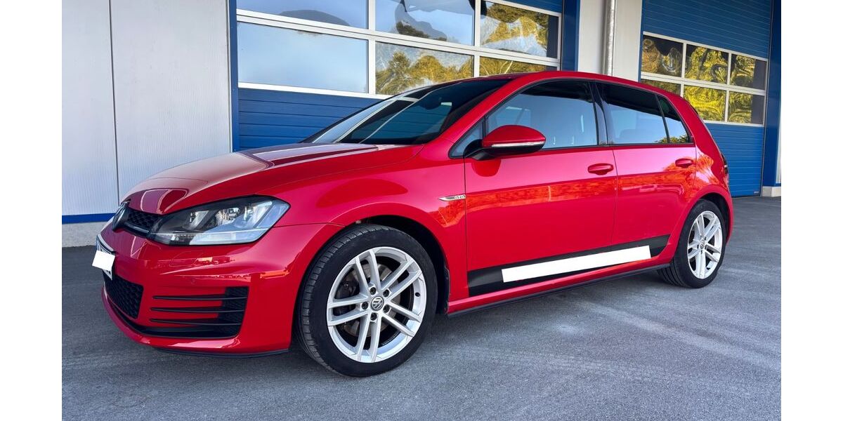 VW Golf 281.719 km 9.200 &euro; Landau an der Isar 94405