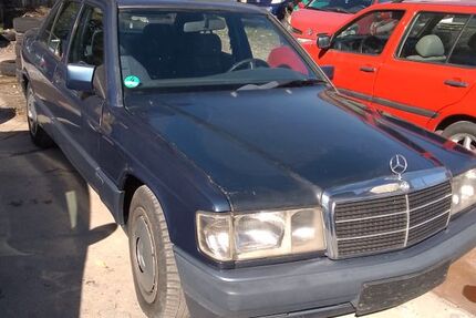 Mercedes-Benz 190 193.570 km 3.100 &euro; Uhingen 73066
