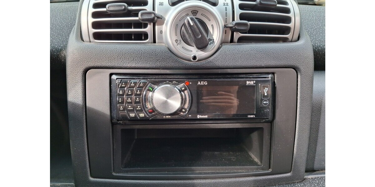 Smart ForTwo 92.800 km 4.700 &euro; Rösrath 51503