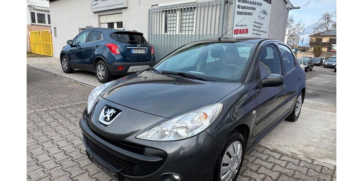 Peugeot 206 96.580 km 2.499 &euro; Mannheim 68199