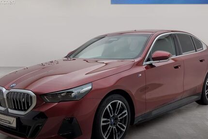 BMW i5 21.794 km 63.995 € München 80939