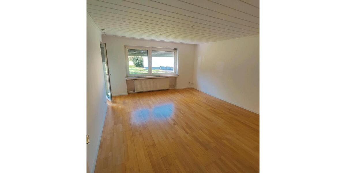 Erdgeschoßwohnung Hennef (Sieg) - 4 Zimmer, 86 m&sup2;, 1.200&euro; | Angebot:26270973