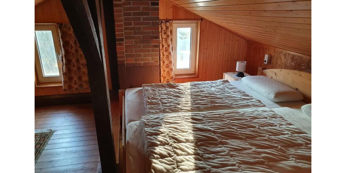 Etagenwohnung Kirchheim - 4 Zimmer, 60 m&sup2;, 20&euro; | Angebot:13629700