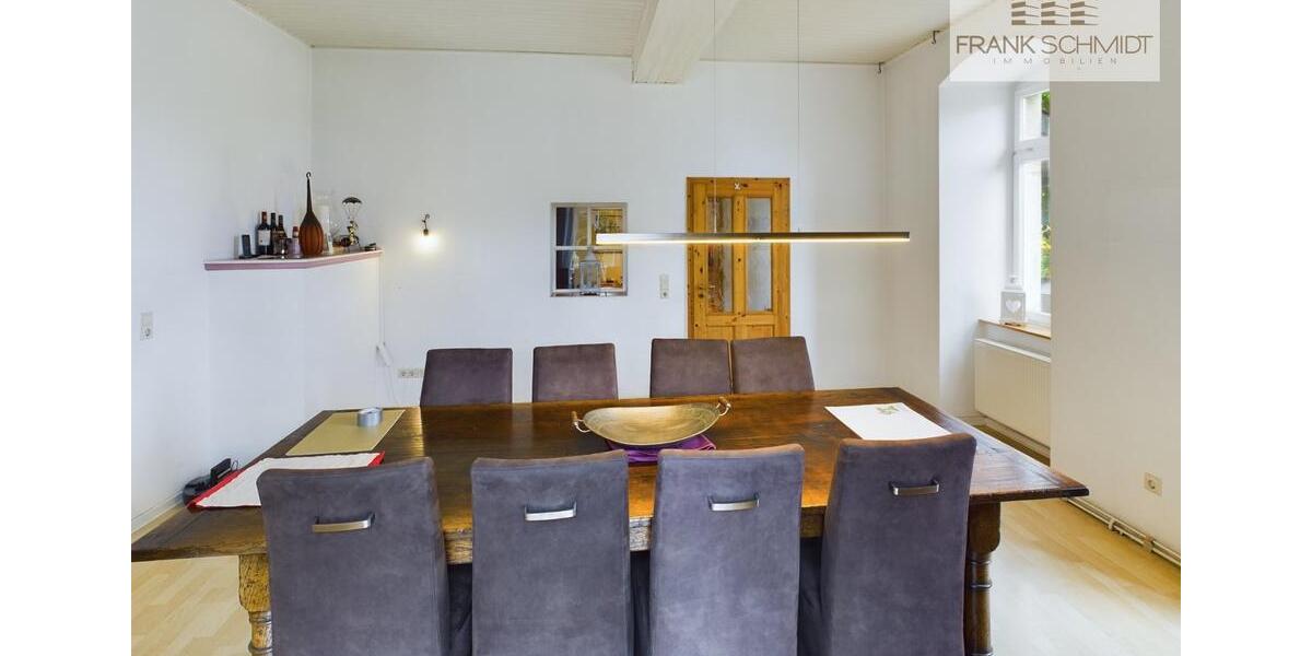 Einfamilienhaus Elbtal - 13 Zimmer, 380 m&sup2;, 2.995&euro; | Angebot:24695582