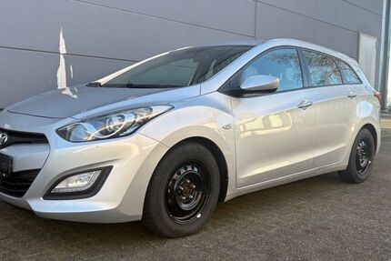 Hyundai i30 154.000 km 4.999 &euro; Dortmund 44229