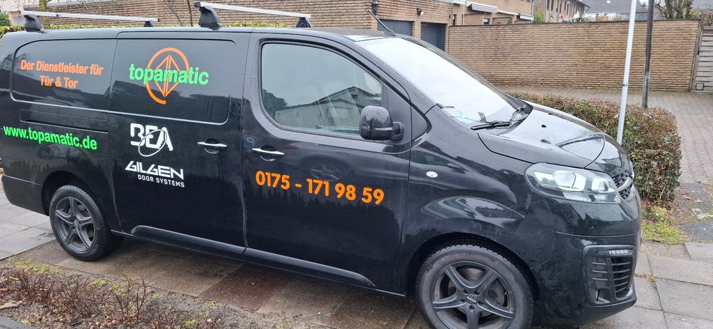 Opel Vivaro 176.000 km 12.700 &euro; Schloß Holte 33758
