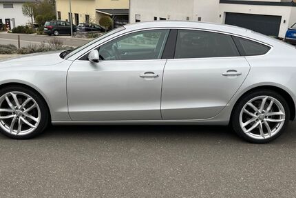 Audi A5 128.000 km 12.700 &euro; Gauersheim 67294