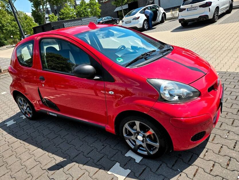 Aygo (X)