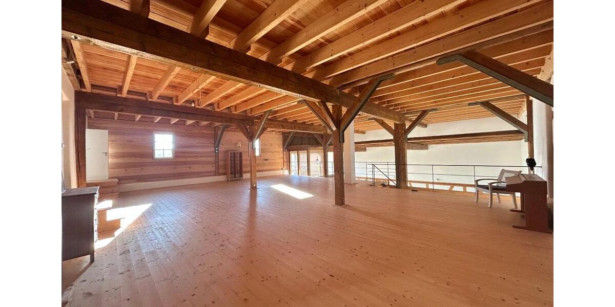 Bauernhaus, Landhaus Meßkirch - 8 Zimmer, 440 m&sup2;, 1.650.000&euro; | Angebot:27112305