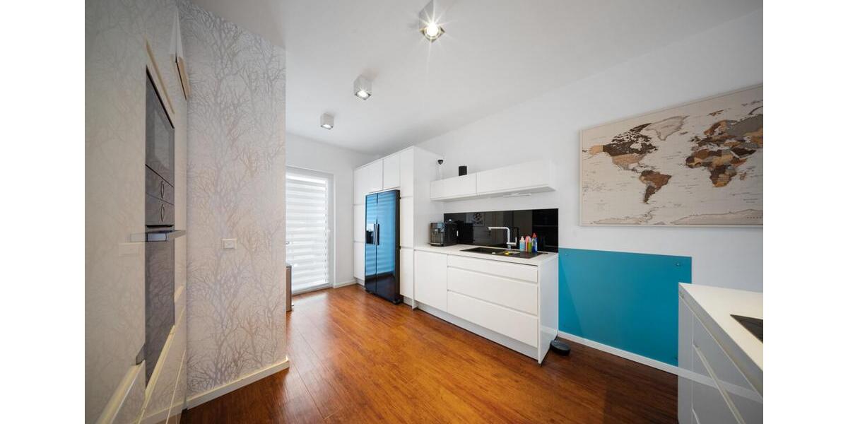 Einfamilienhaus Breiholz - 5 Zimmer, 168 m&sup2;, 2.100&euro; | Angebot:26574576
