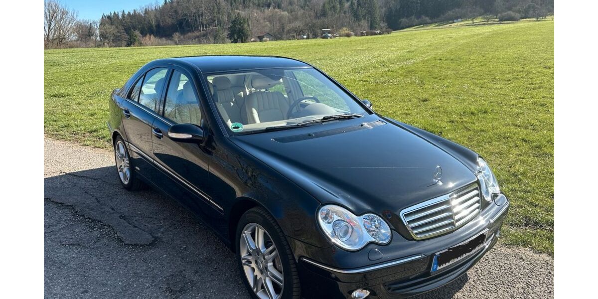 Mercedes-Benz C 350 126.900 km 9.800 &euro; Bodman-Ludwigshafen 78351